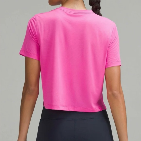 lululemon ultralight waist length t-shirt - Picture 14 of 16